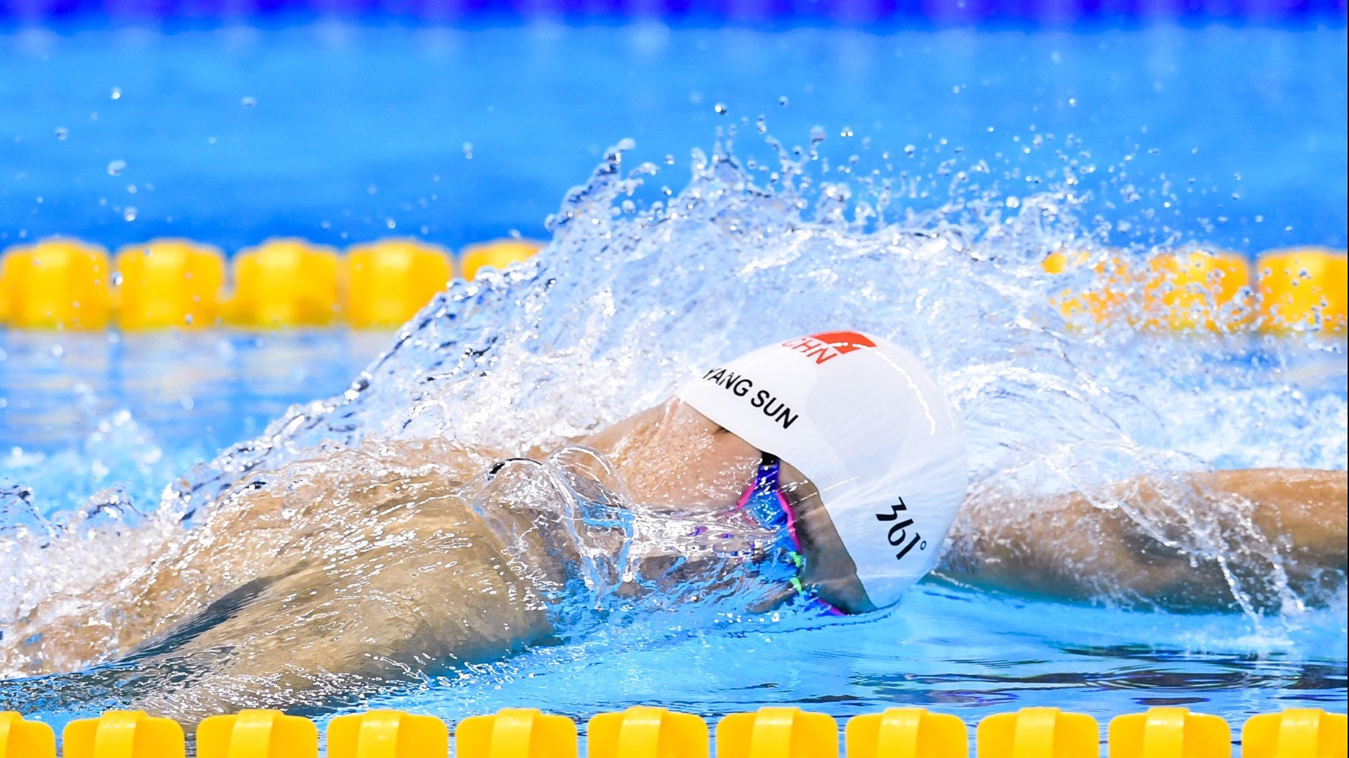 水球快攻战术中立代表队A主导比赛,水球队视频