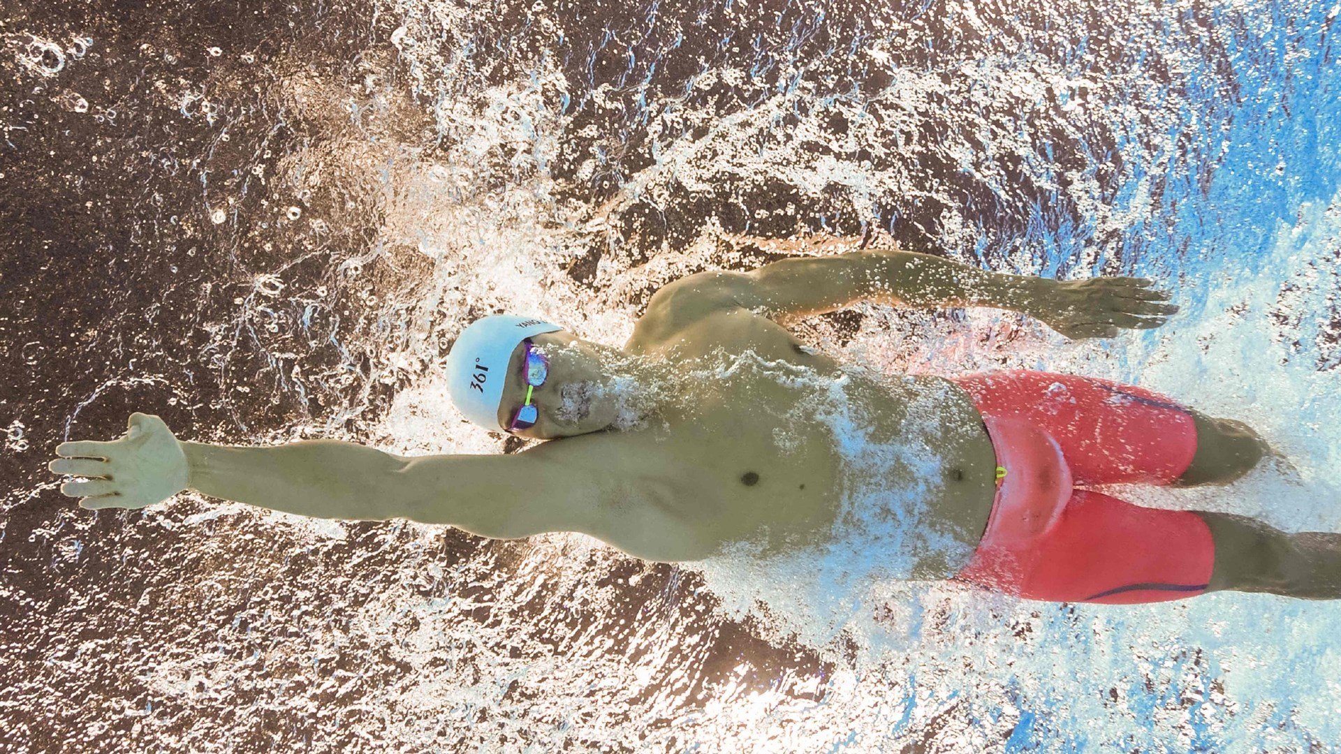 冬季训练营开营 极端训练考验体能极限，冬季训练项目